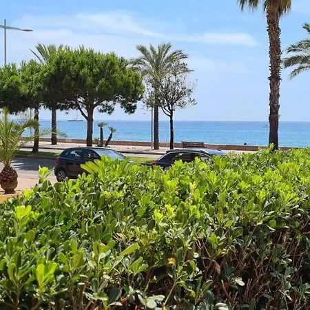 Apartment De La - Mer, Terrasse Et Garage Cagnes-sur-Mer