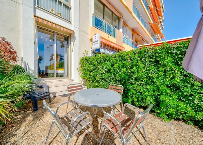 De La - Mer, Terrasse Et Garage Апартаменты *